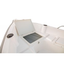 Bateau à moteur de pêche N420